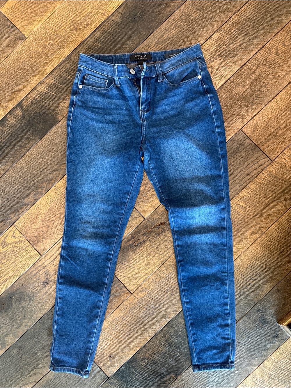 Judy Blue Women's Skinny Jeans in Medium Blue Wash